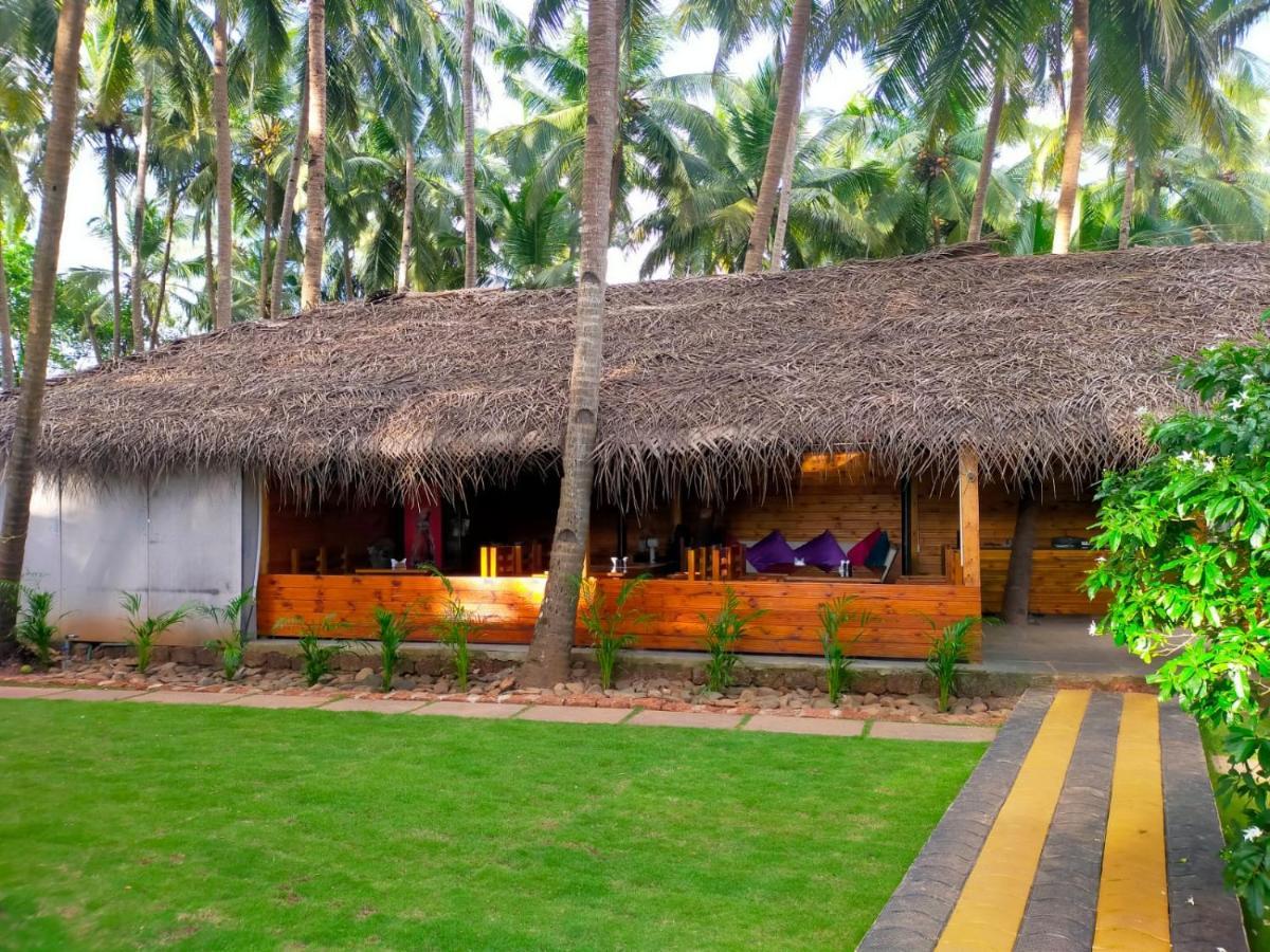 Agonda Palm Beach Resort Ngoại thất bức ảnh